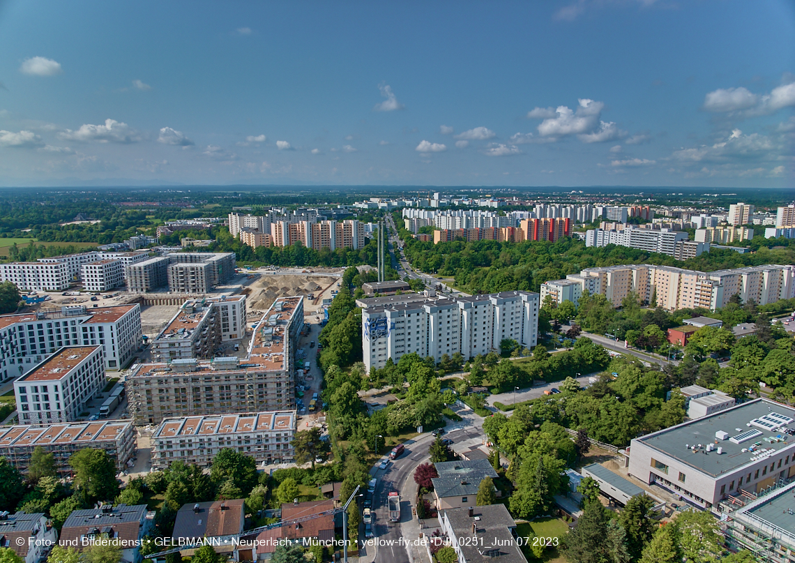 07.06.2023 - Graffiti aus der Luft und Ebene am Karl-Marx-Ring in Neuperlach